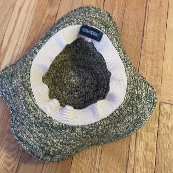 Straw hat - Picture 3 of 4